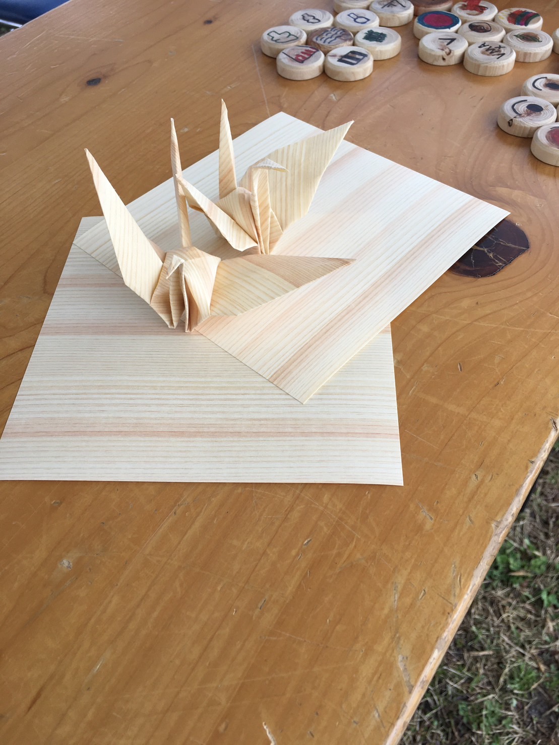 木の折り紙で千羽鶴プロジェクト
